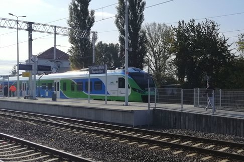 Stacja Stalowa Wola Rozwadów, 2019-10-07, fot. PLK