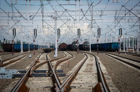 Pociągi na torach w Gdańsku Port Północny